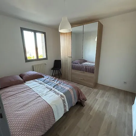 Апартаменты Au Repaire Maison Cosy Et Terrasse Труа