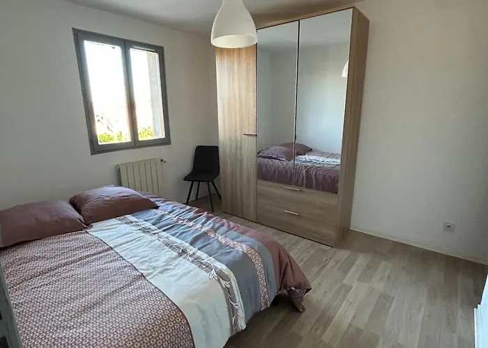 Appartamento Au Repaire Maison Cosy Et Terrasse Troyes